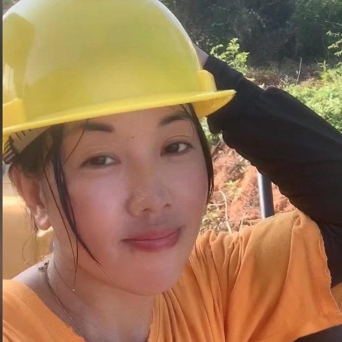工地芳姐🇨🇳