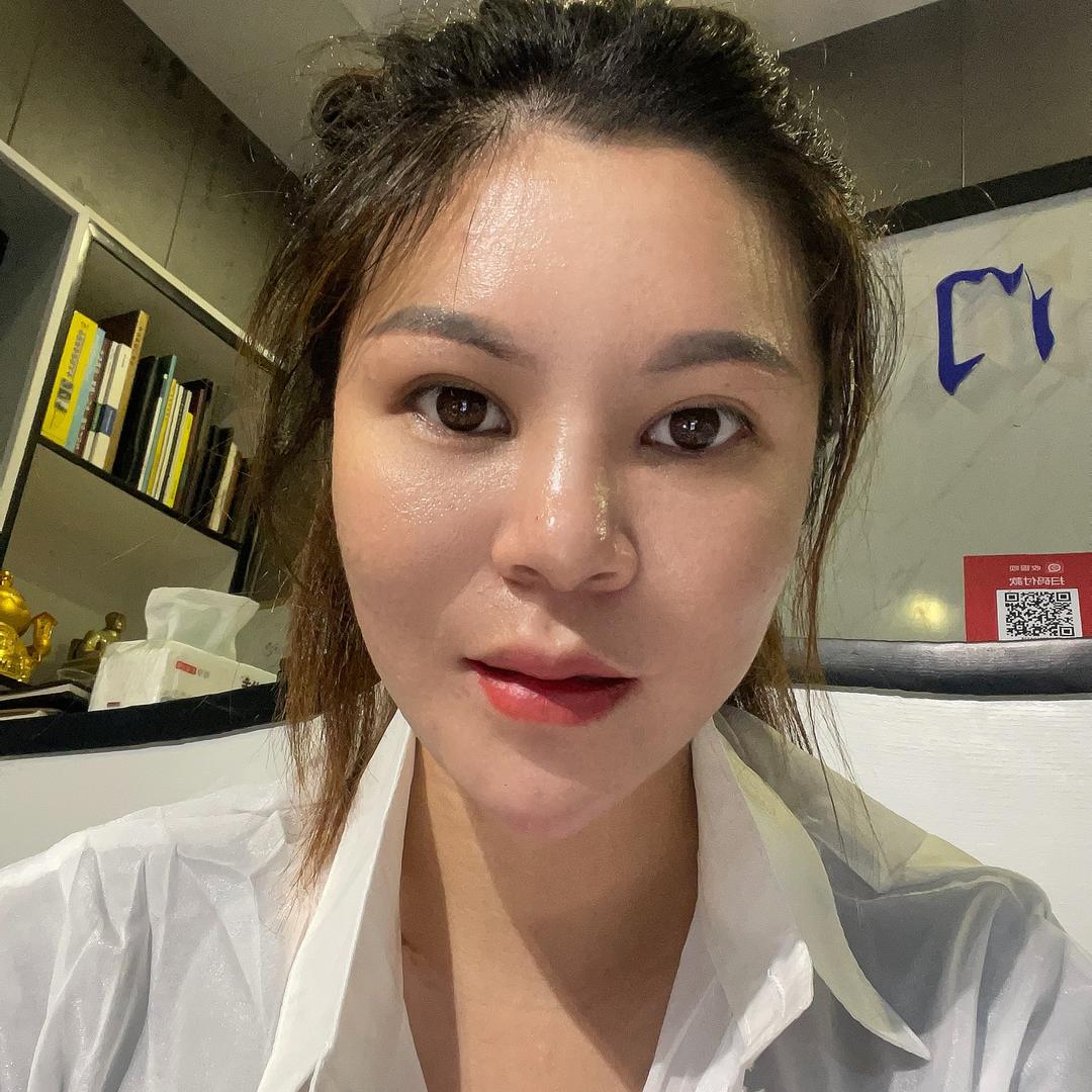 桂阳门窗一姐吴丽芳