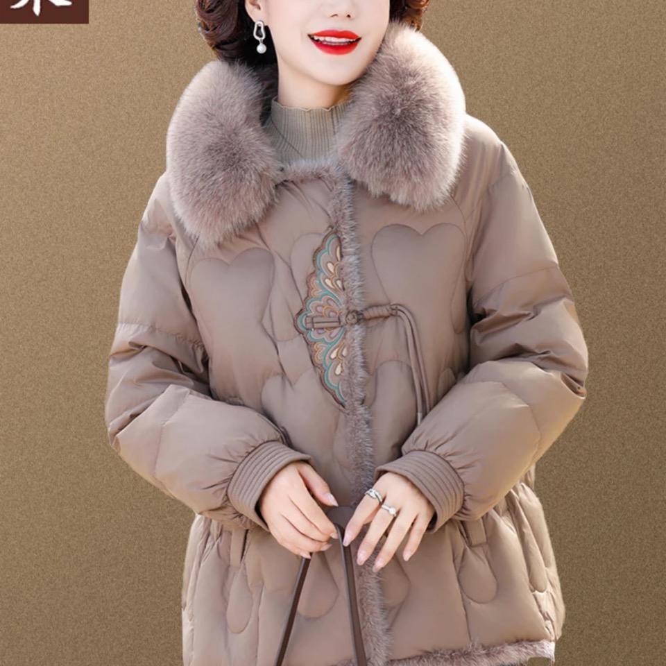 辣朵妈妈装服装厂