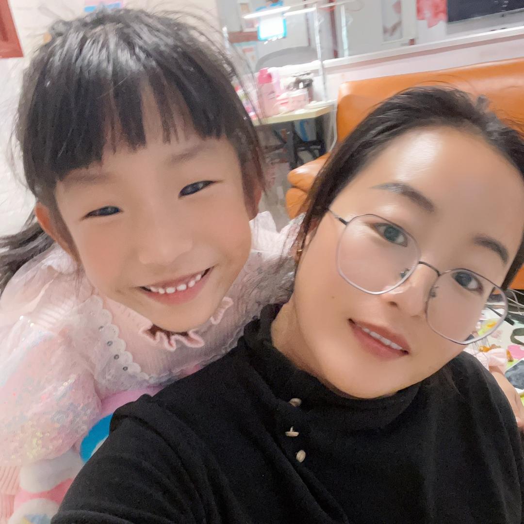 双翼蝴蝶