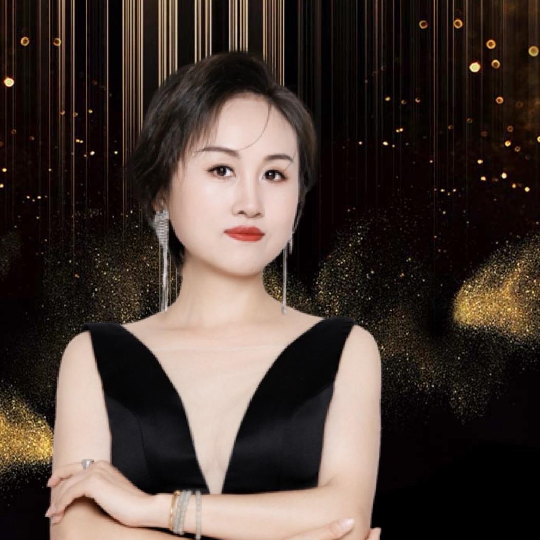 泉姿曼艳玲