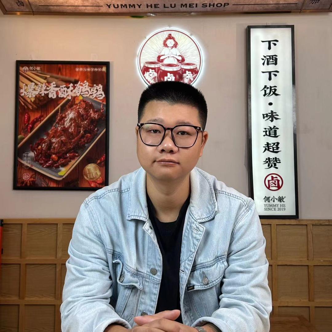 贝贝贝何小敏