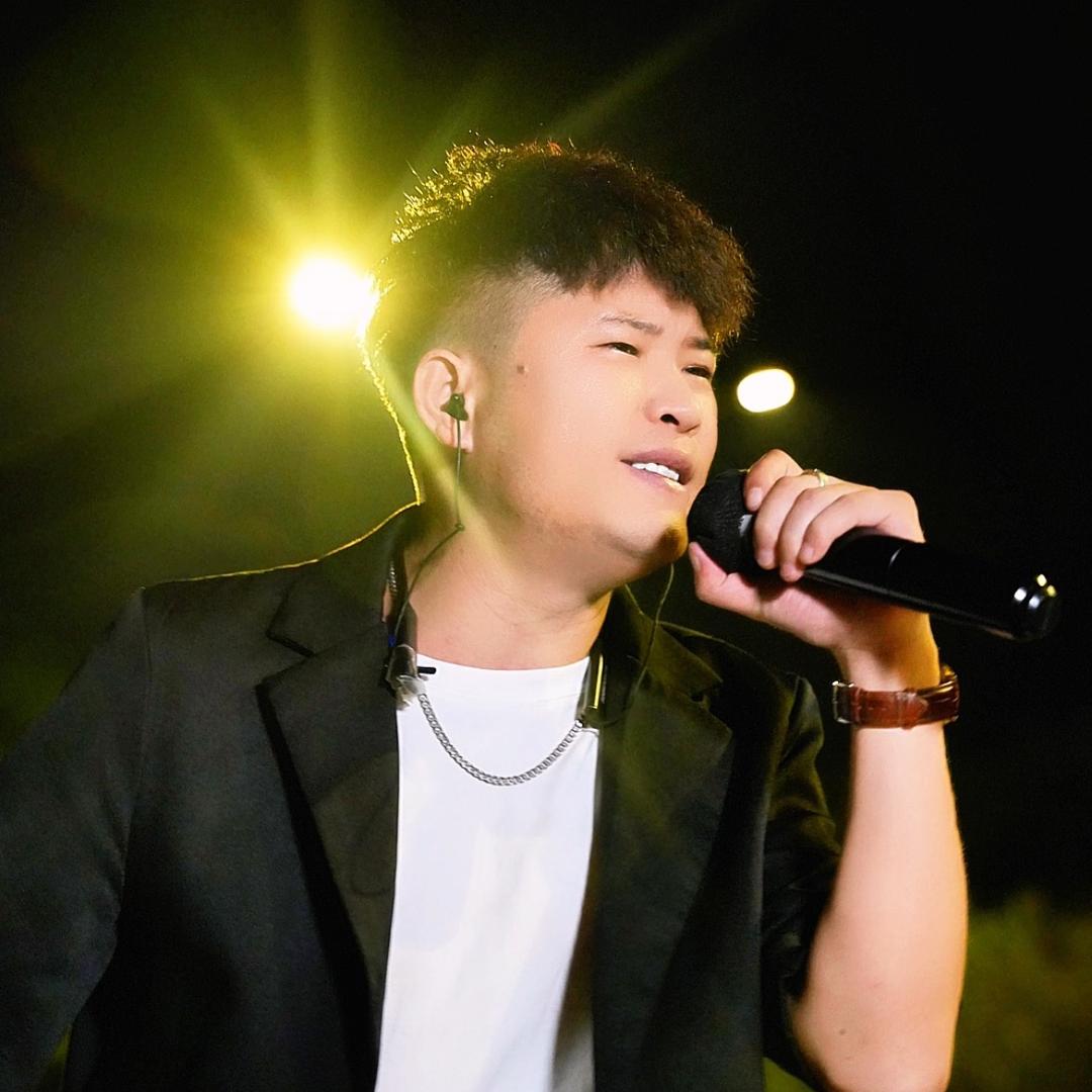 小阿凡🎤（砥砺前行）每天下午、晚上直播