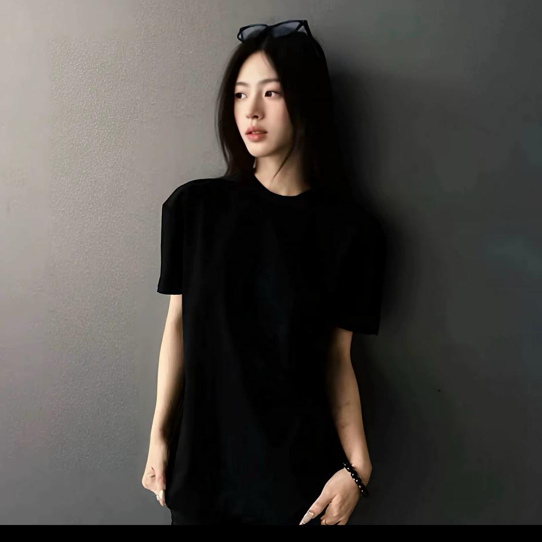 雯.