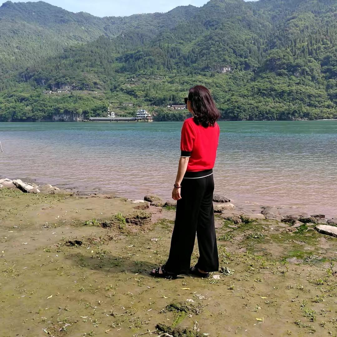李光艳