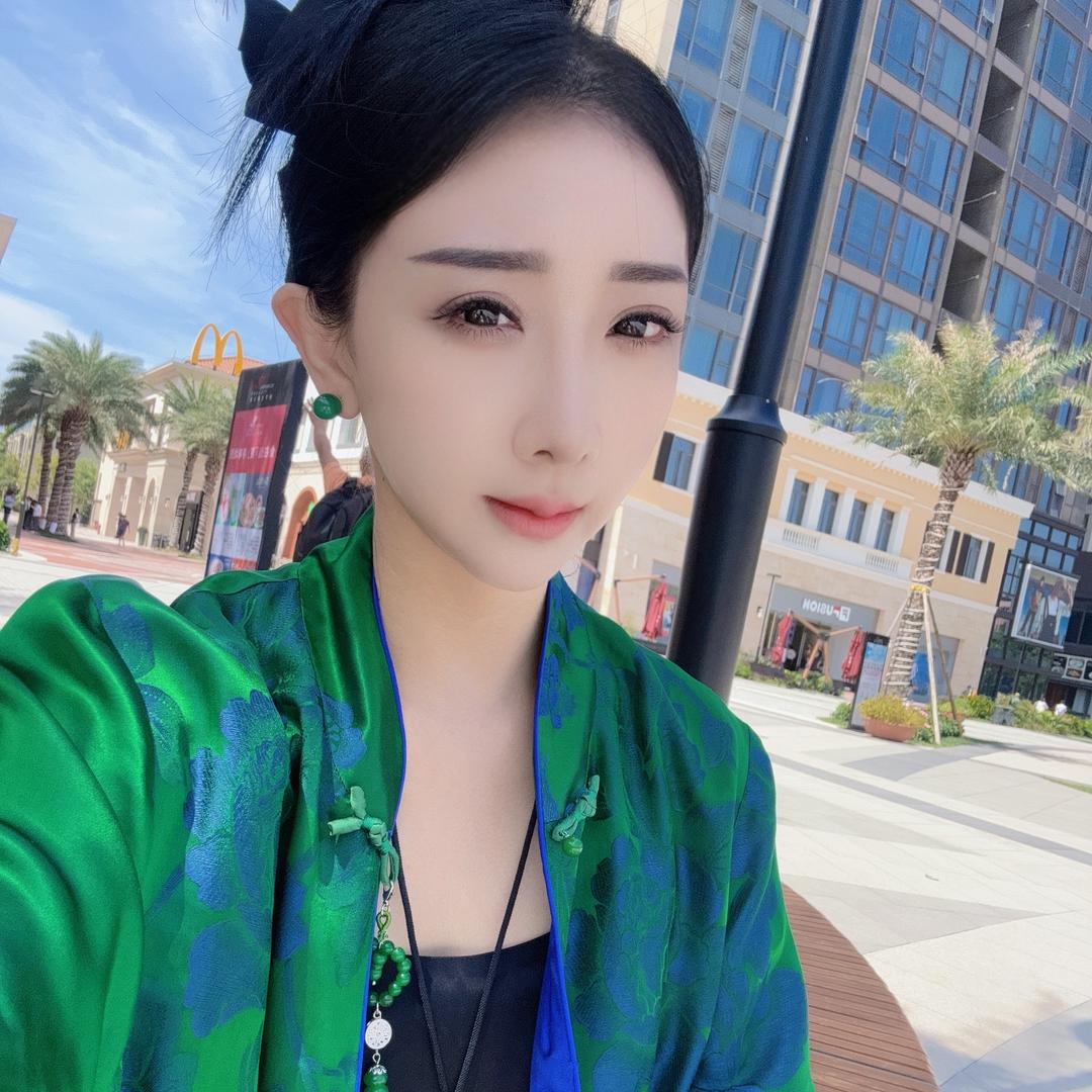 LINUOSHI主理人 | 晴子