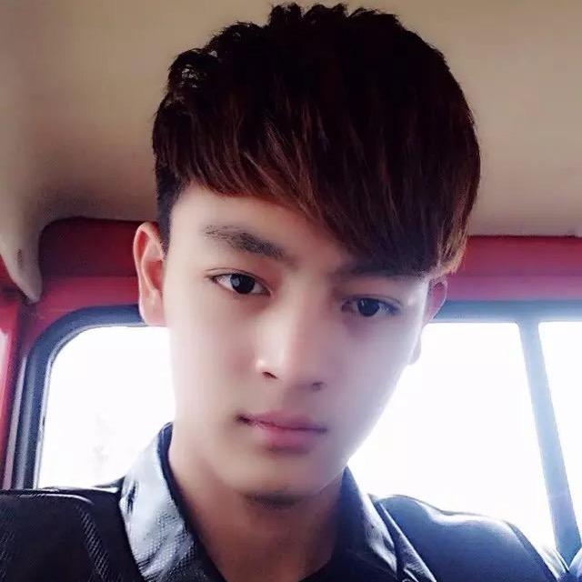 小幸运手势舞（每晚八点半直播）
