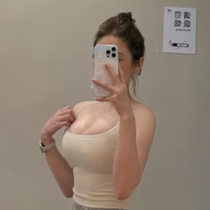 蜜桃女孩🍑