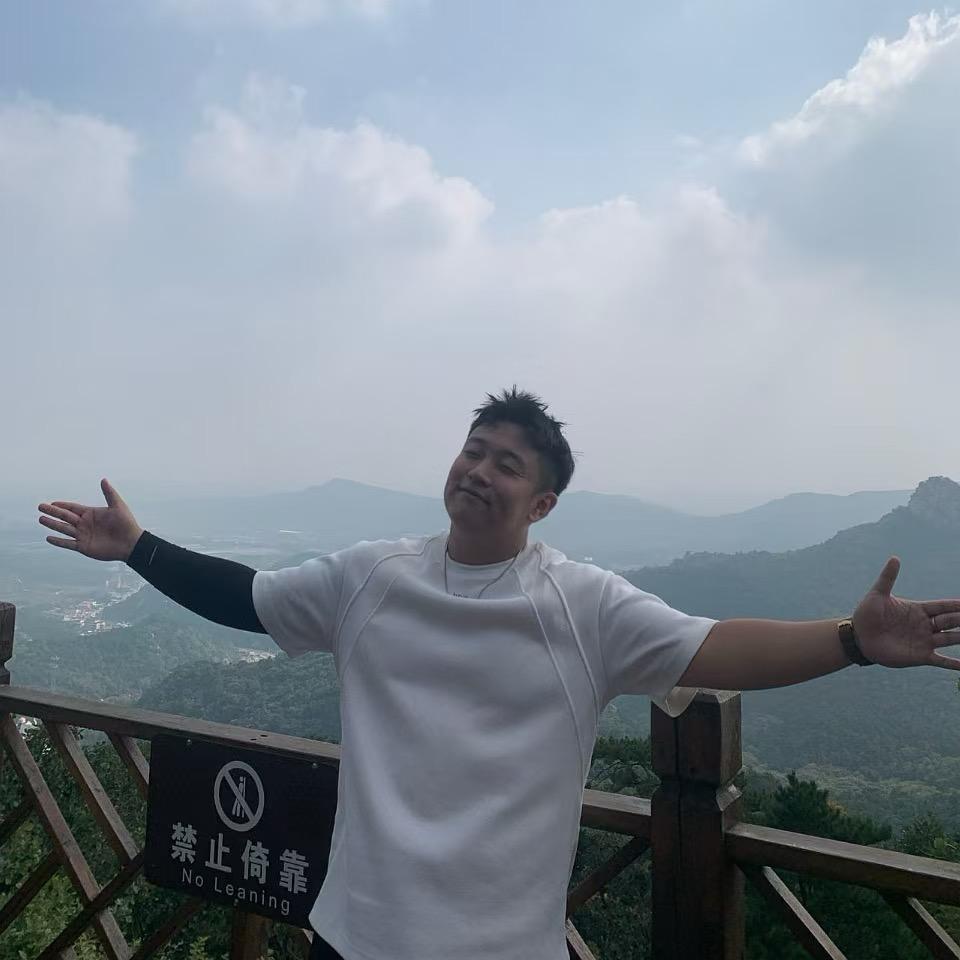 刘鸿阳阳。