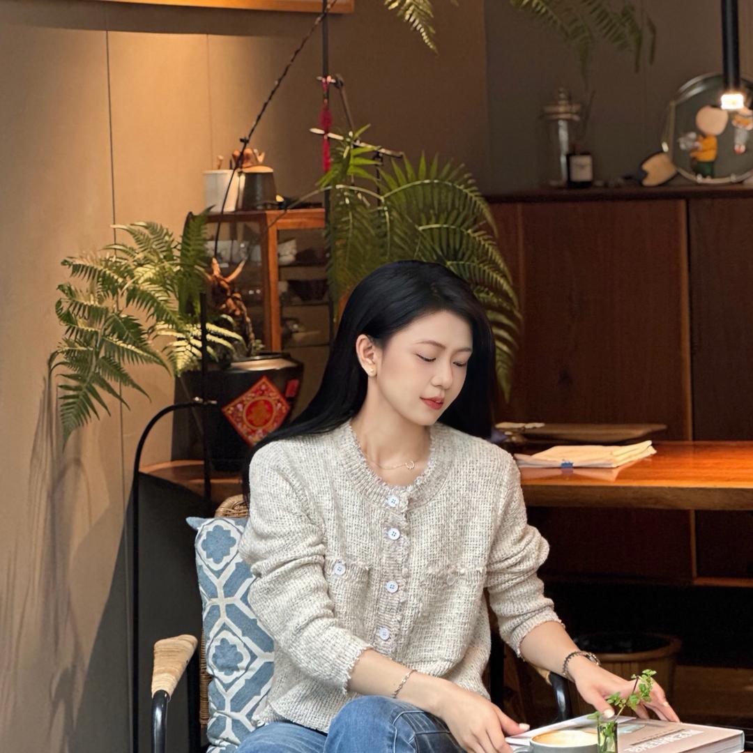 凯特小娅家(吴谨娅)