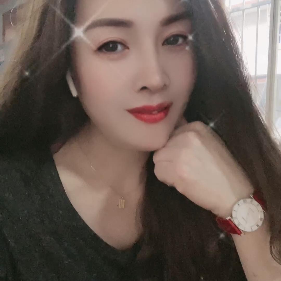 红唇