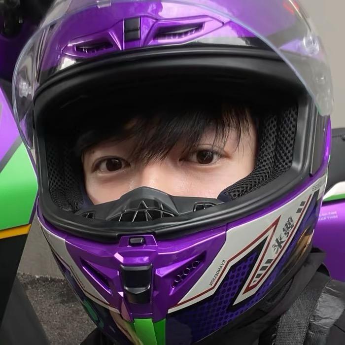 阿晋骑车