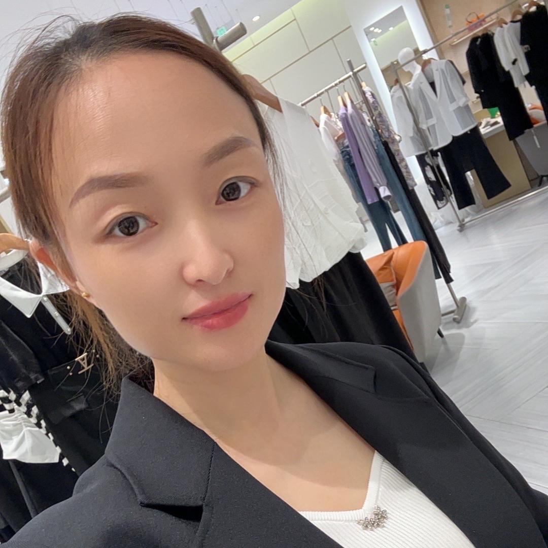 杨洋瓷砖