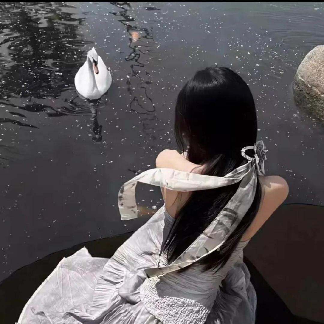 英子宠你吖💕