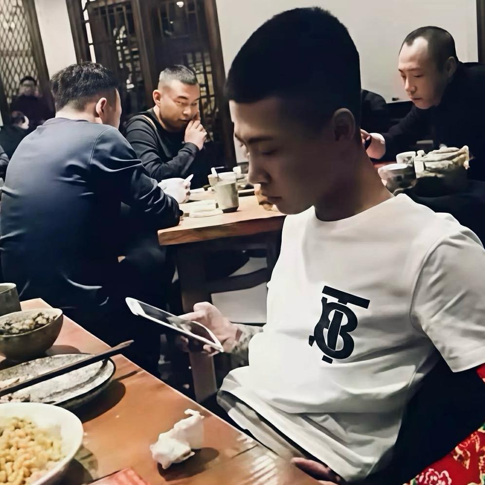 我的刀锋褪了色、