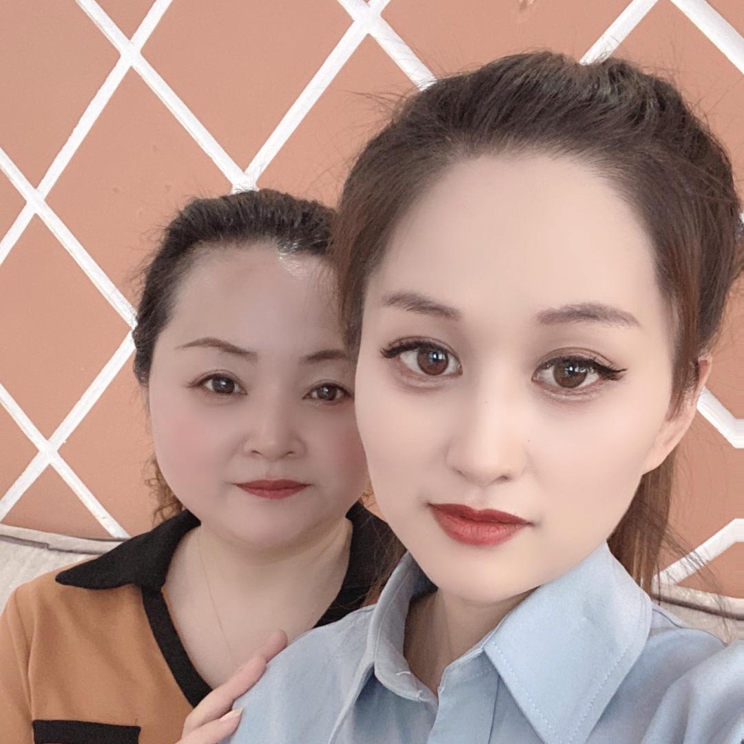 笑笑婆媳服饰穿搭（工厂店）