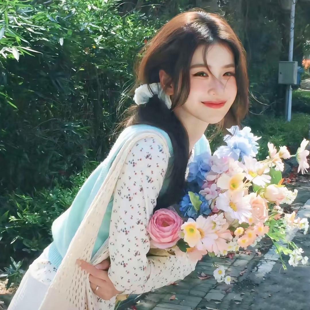 小羊希.