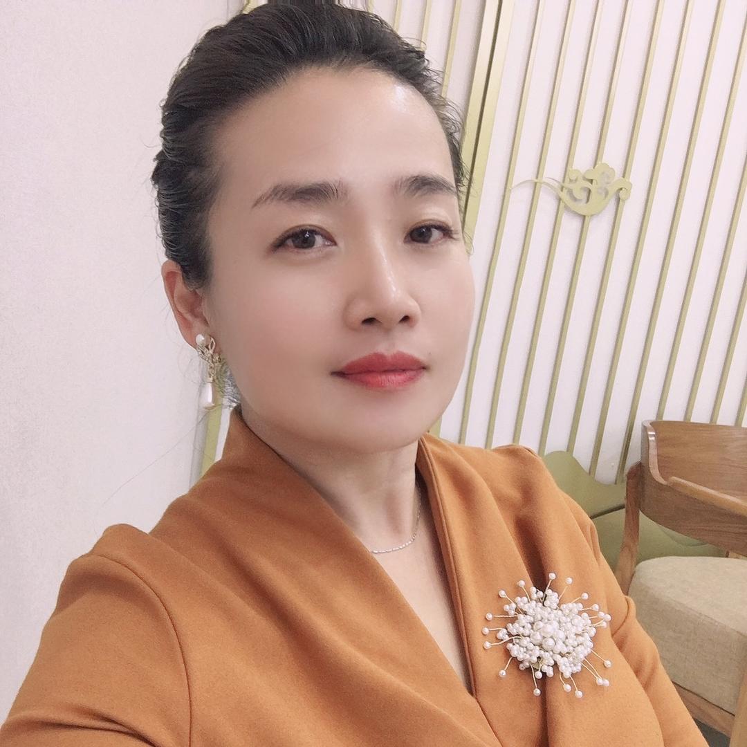 绾妤在路上