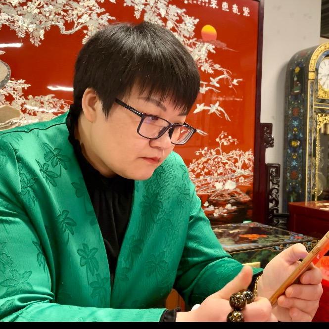 山西平遥推光漆器