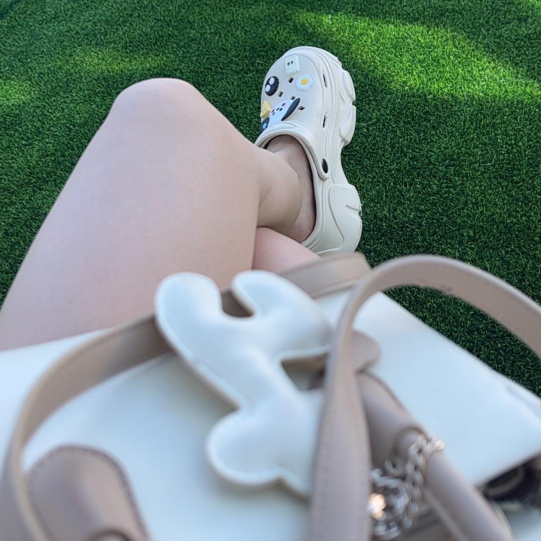 小、小🍀