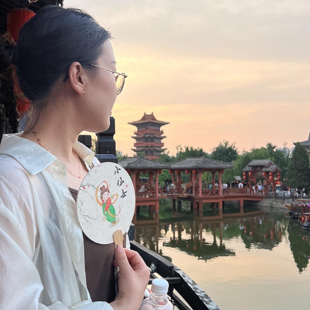百世快运夏姐姐