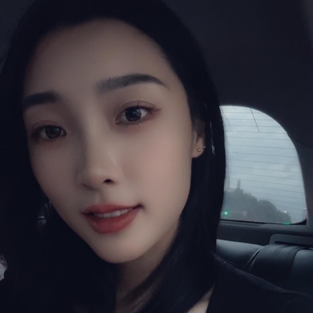 软 糖💎珠宝姐姐