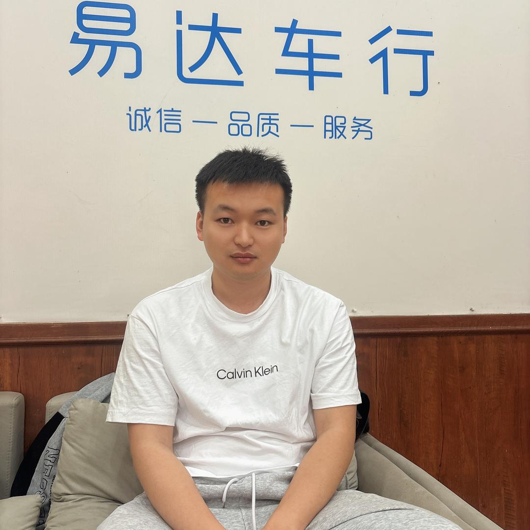 宜宾易达二手车（小刚）