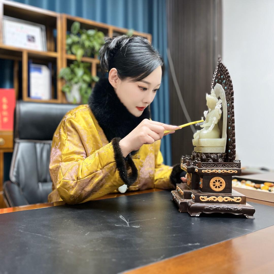 方龙珠宝-黛玉