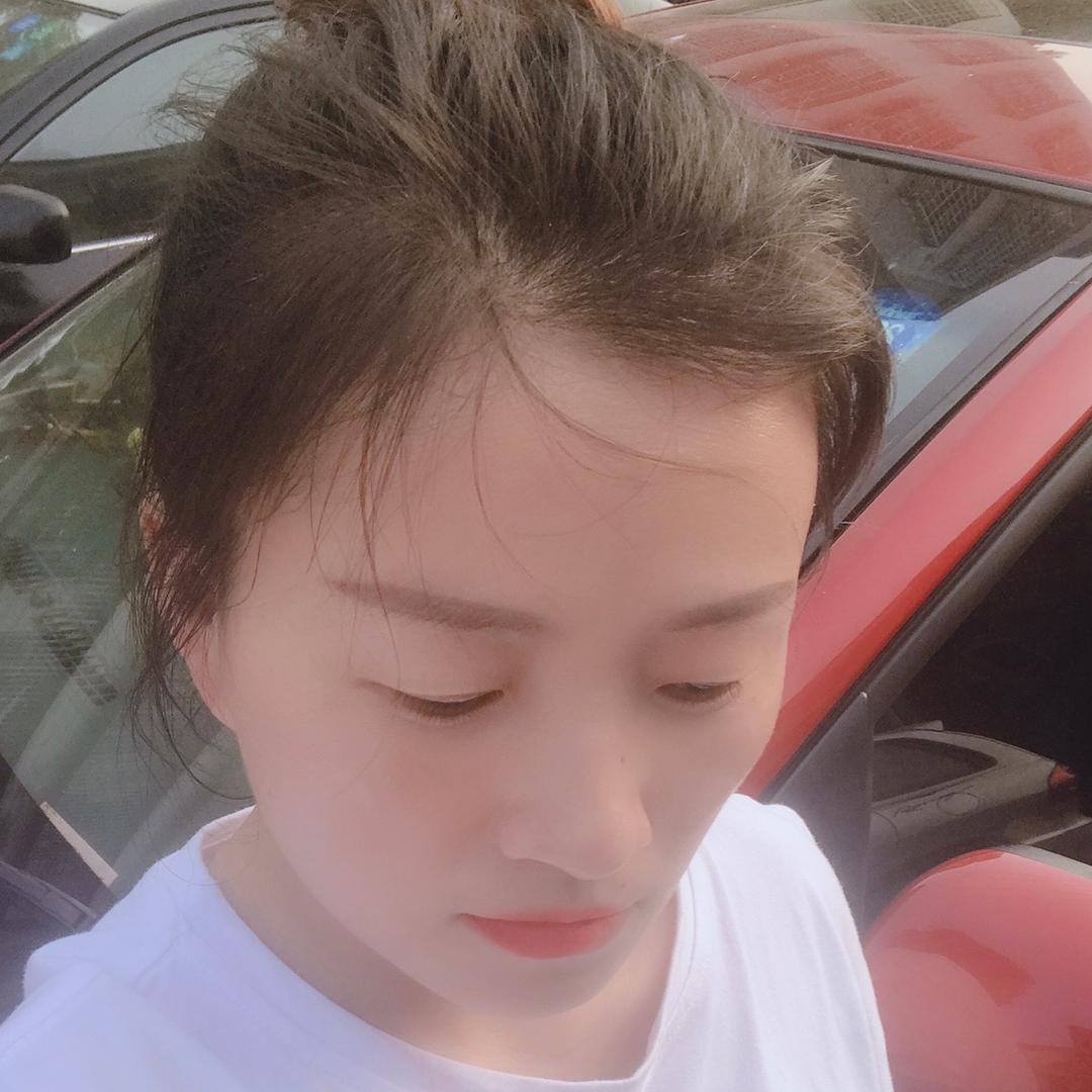 一只蝶.