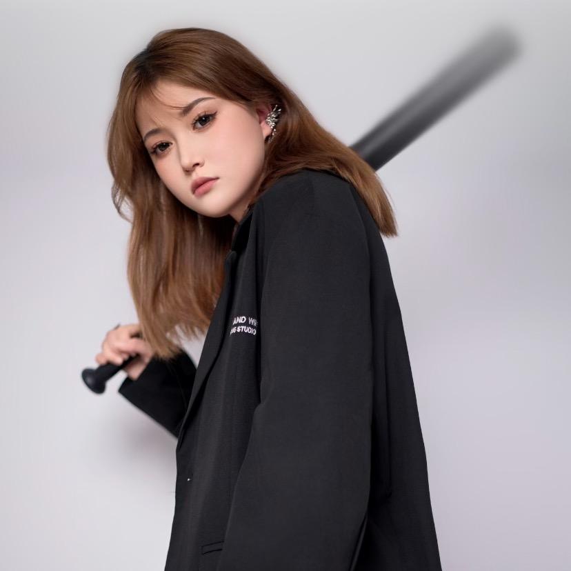Ayparii女装小号👗