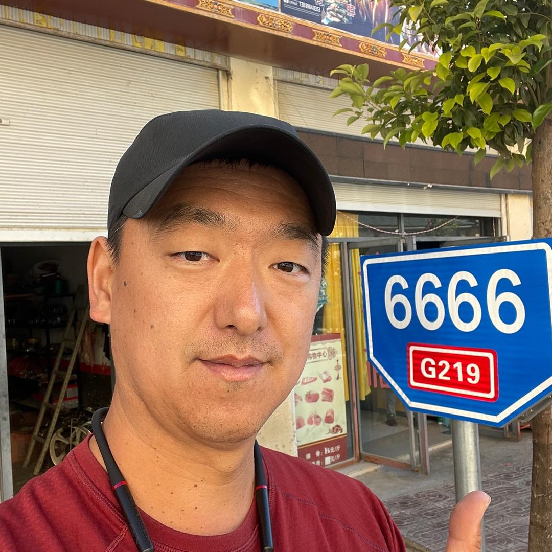 保罗哥情报站