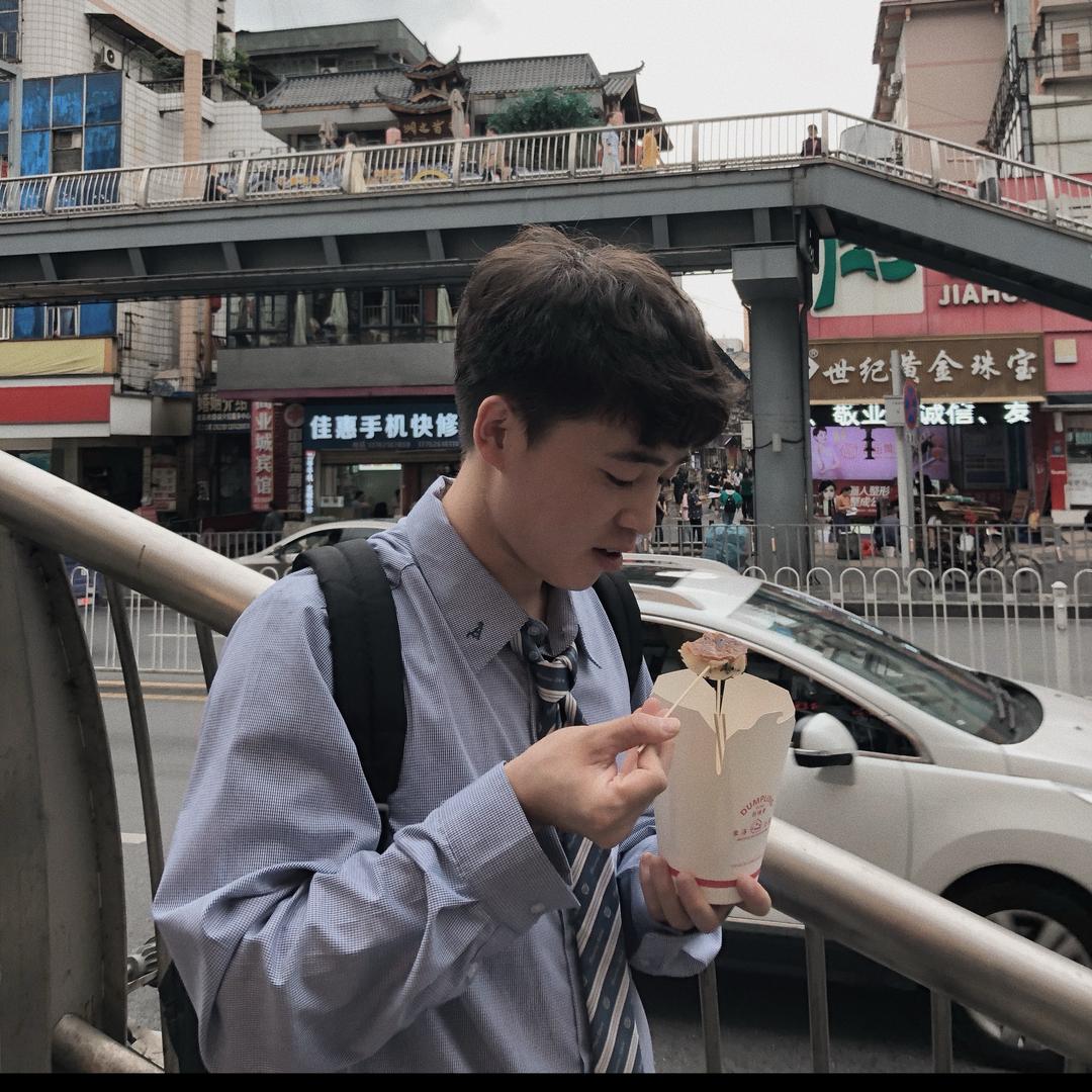 呃呃靠