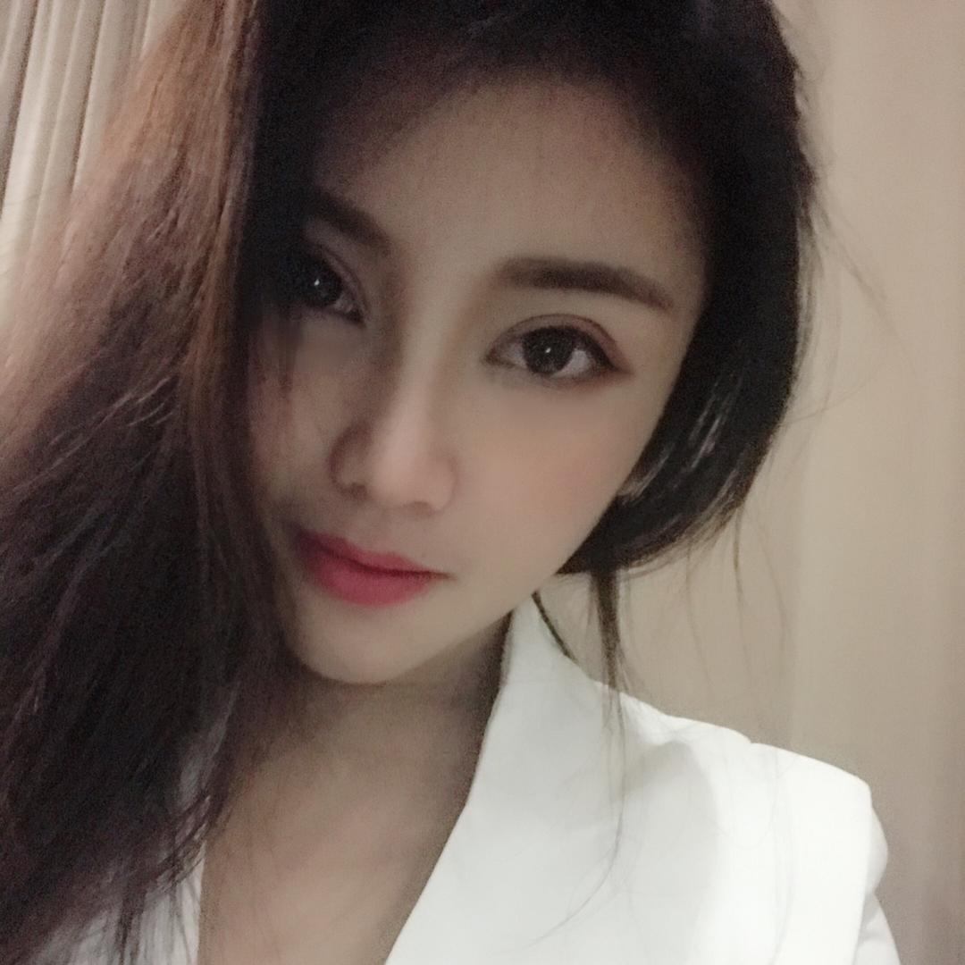 回首芳华