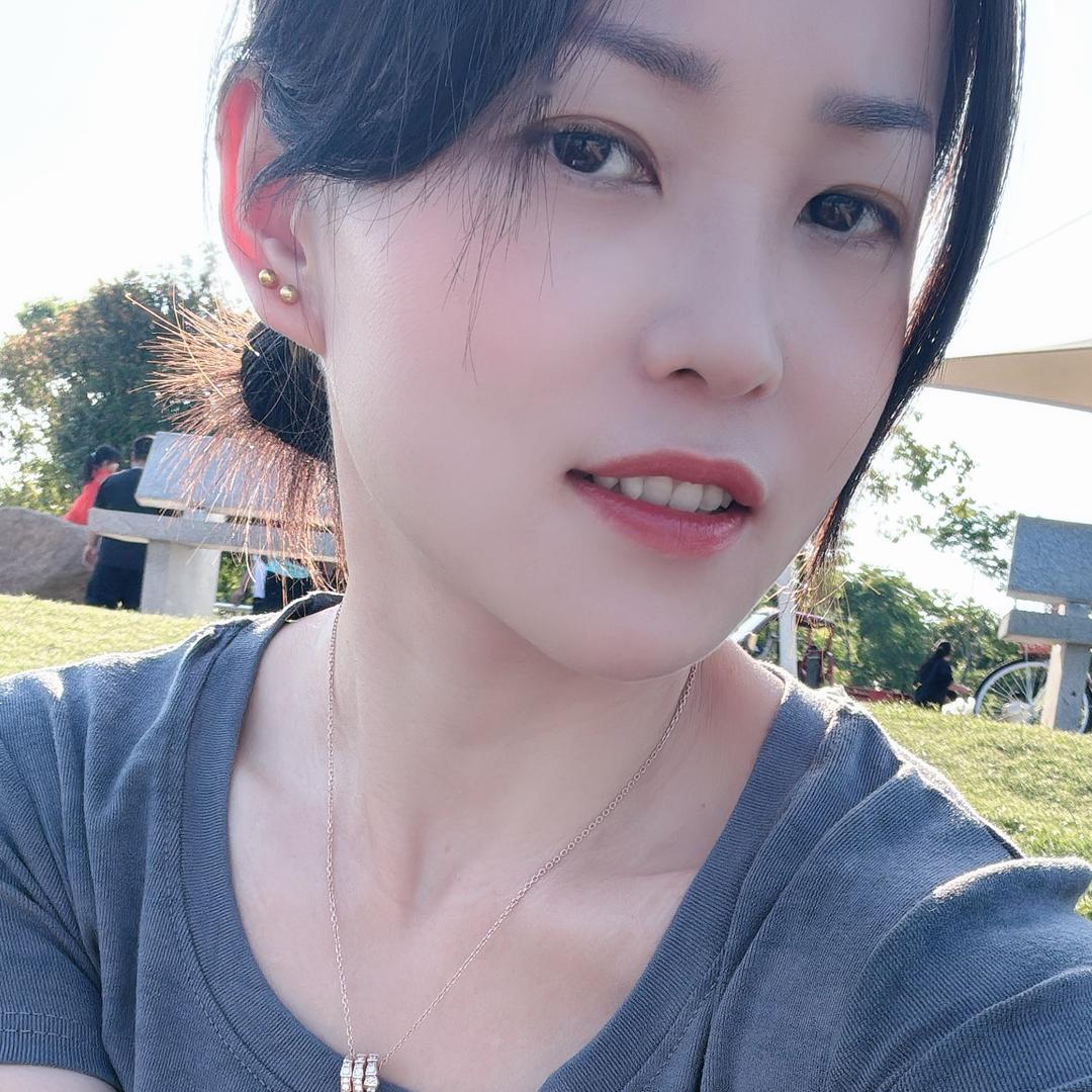 美美🦋