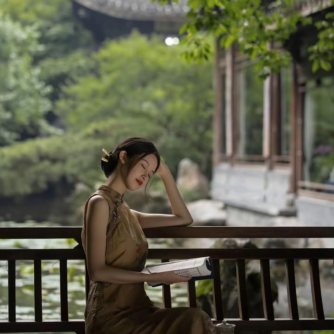婉婉私服