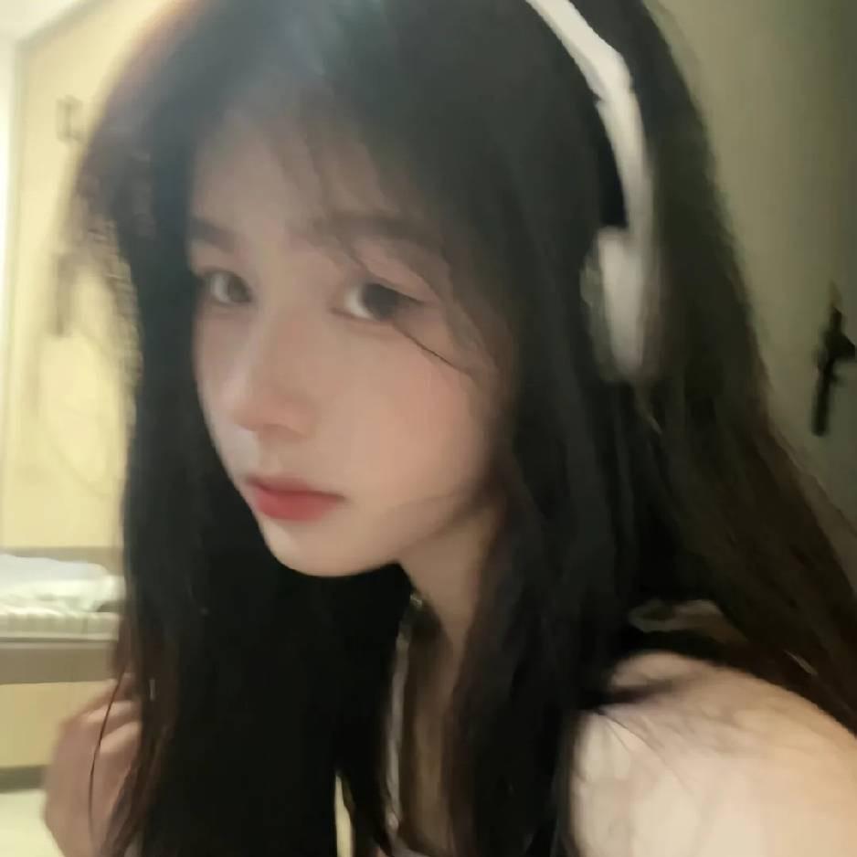 村口的杨妹妹