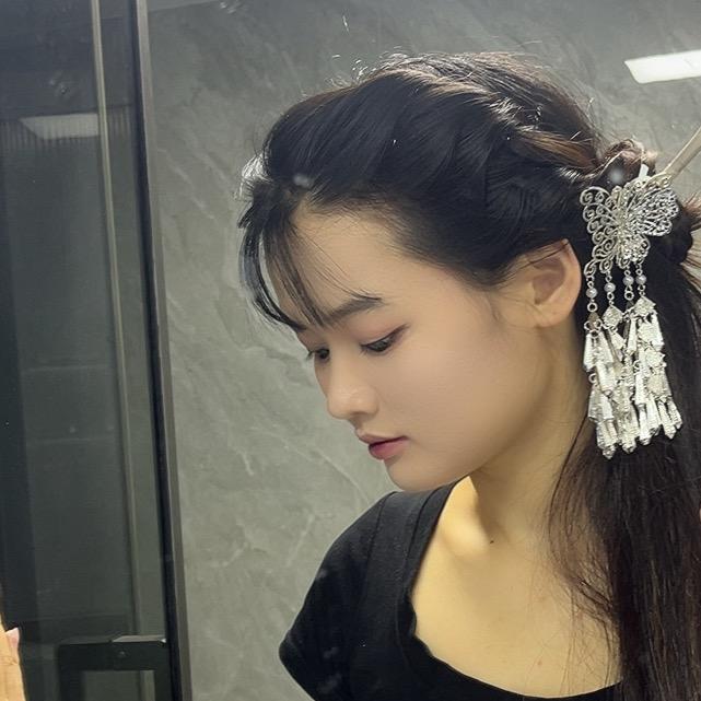小秀