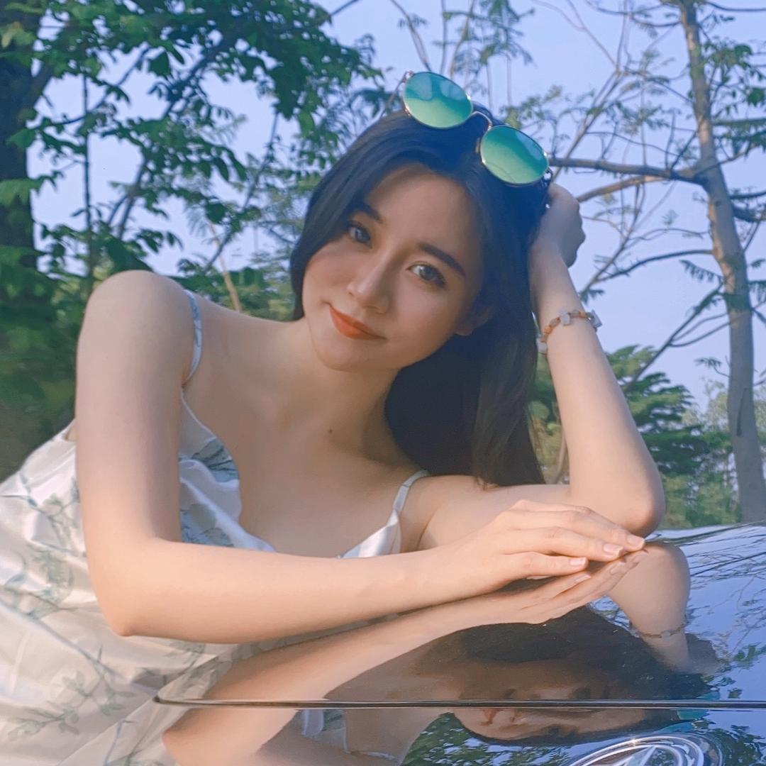 爱唱歌的小vicky