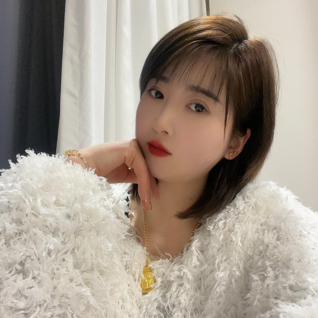 创艺美发十春寓民宿宝泉店君君
