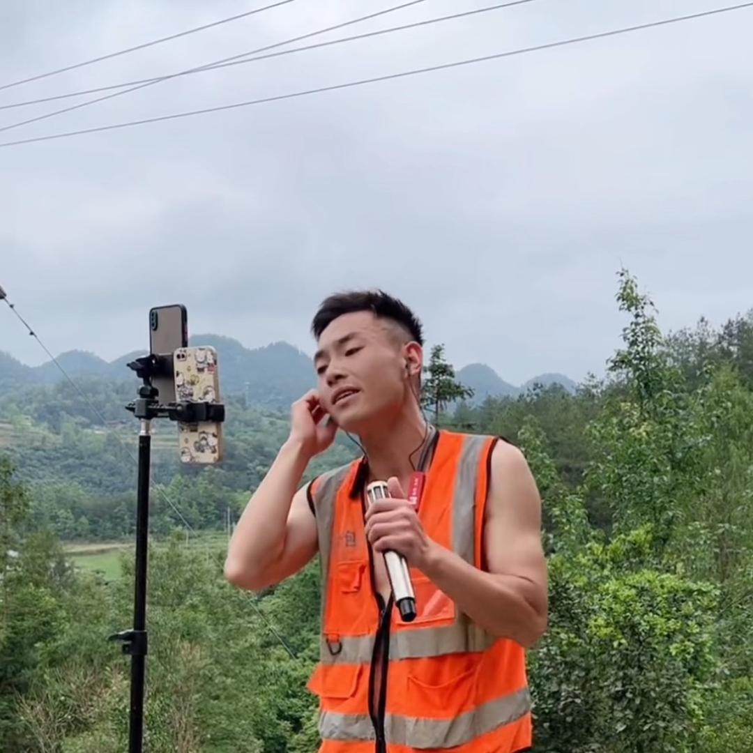 🎤豆歌🎤(努力改变生活)