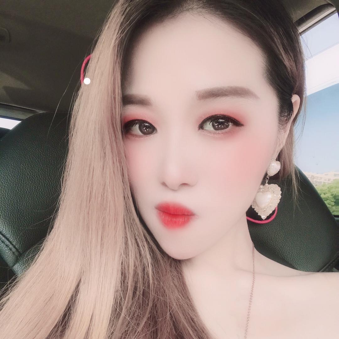 小酒窝🐷