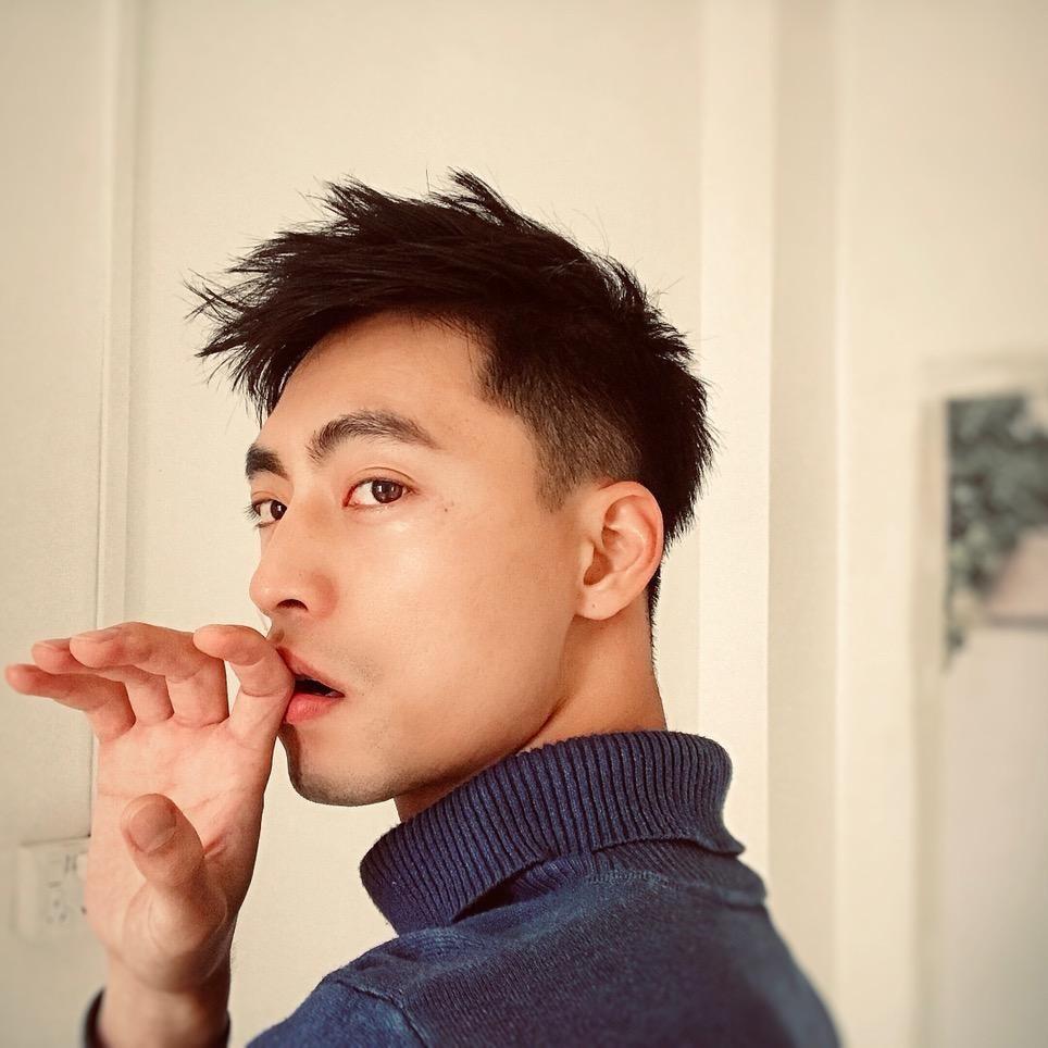 黄振华