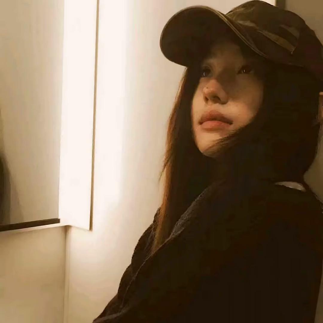 人丑嘴不甜长得丑还没钱