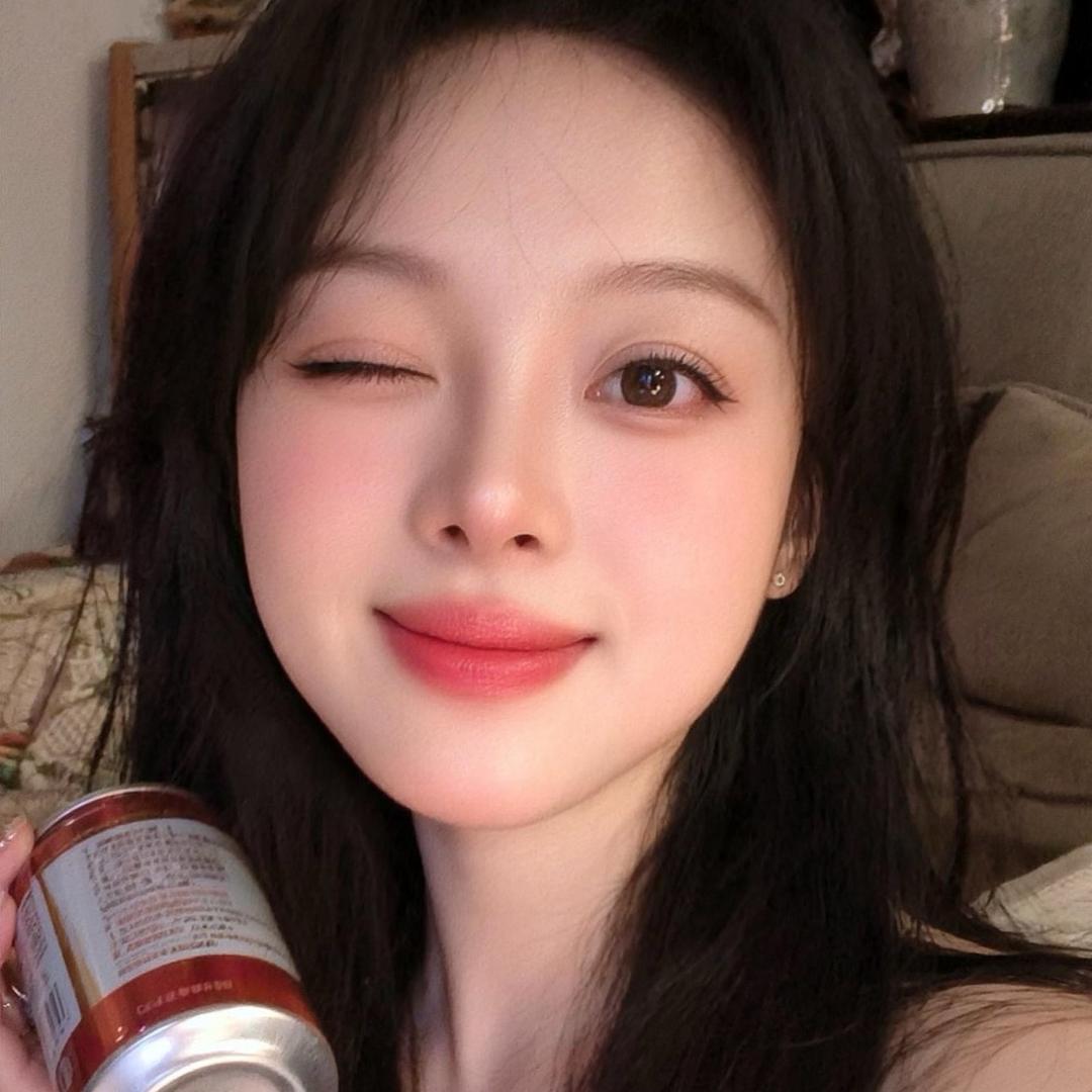 李甜甜*