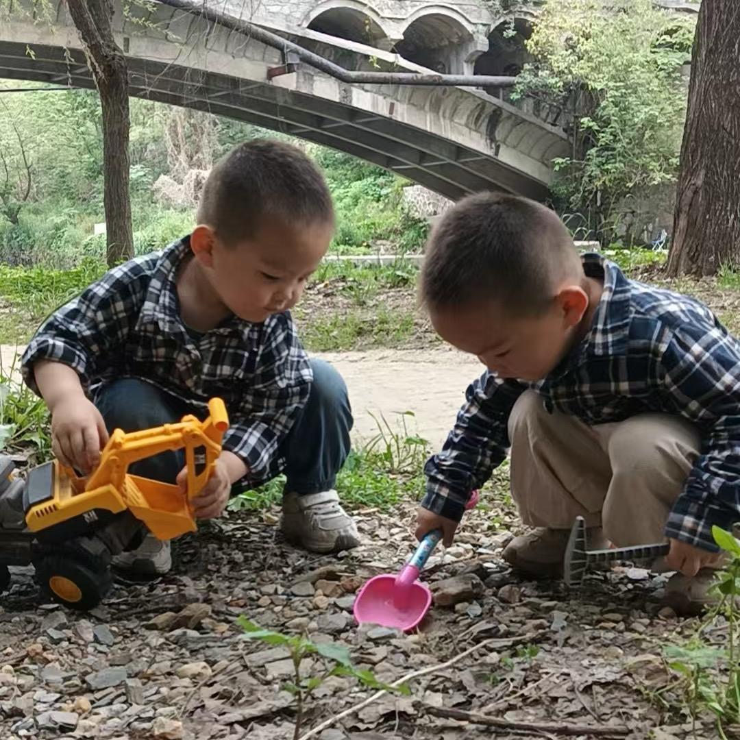 双胞胎❤️（子阳子言)