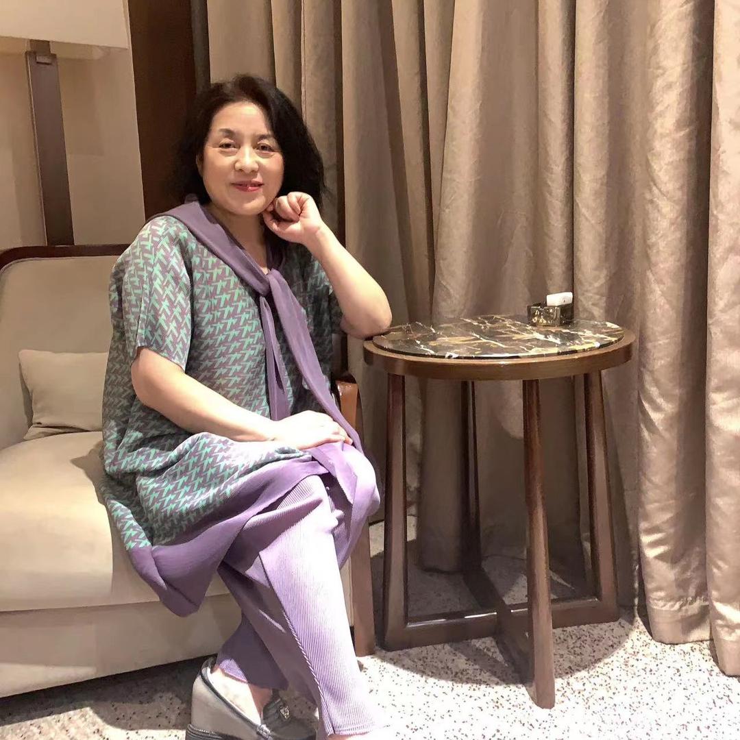 彩云🈶️约