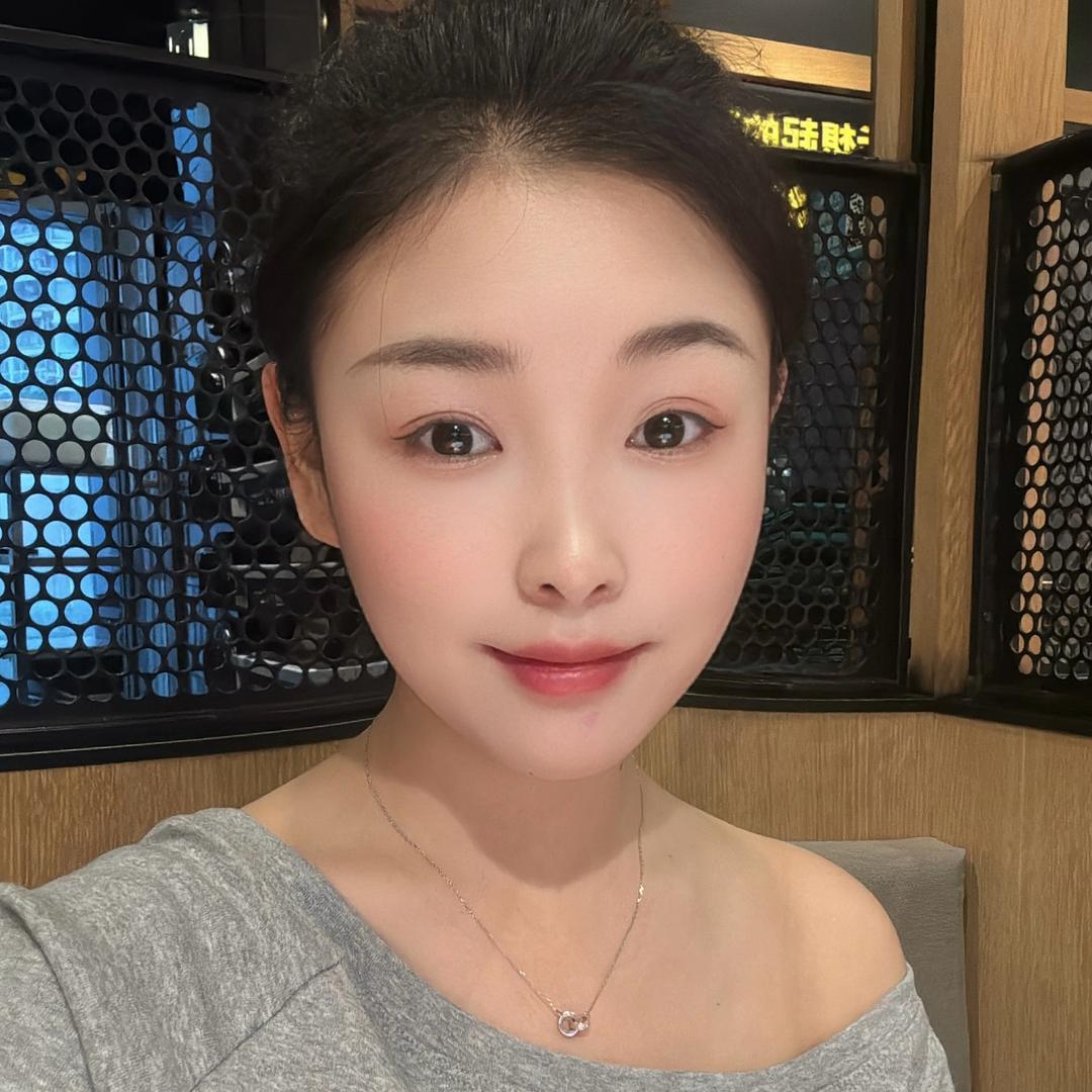 @荣荣姐
