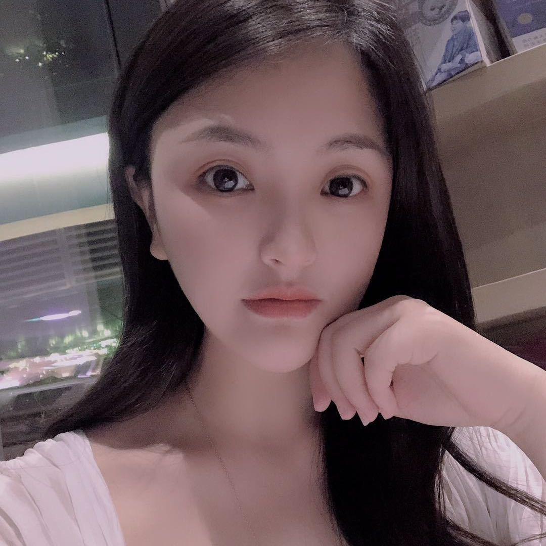 教英语的Snowyoung