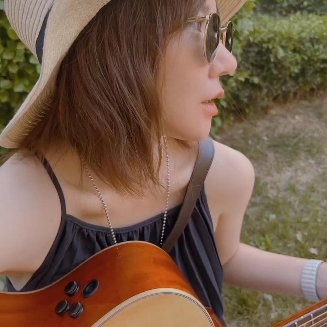 曾昭玮Vika