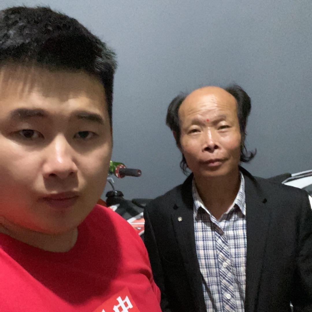 红衣哥